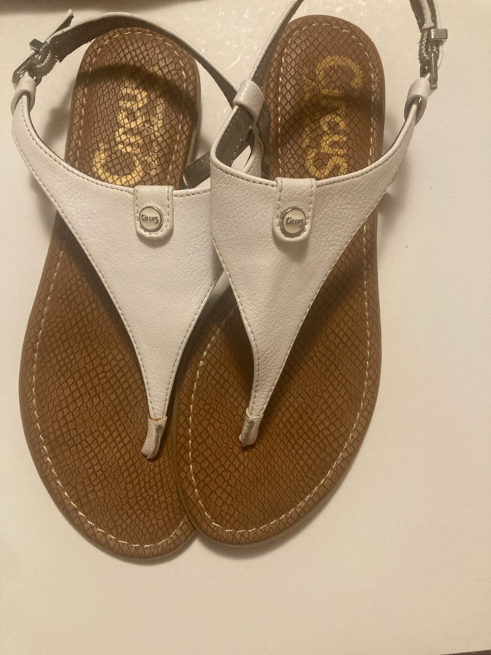 Circus by Sam Edelman White Leather T-Strap Thong Sandals